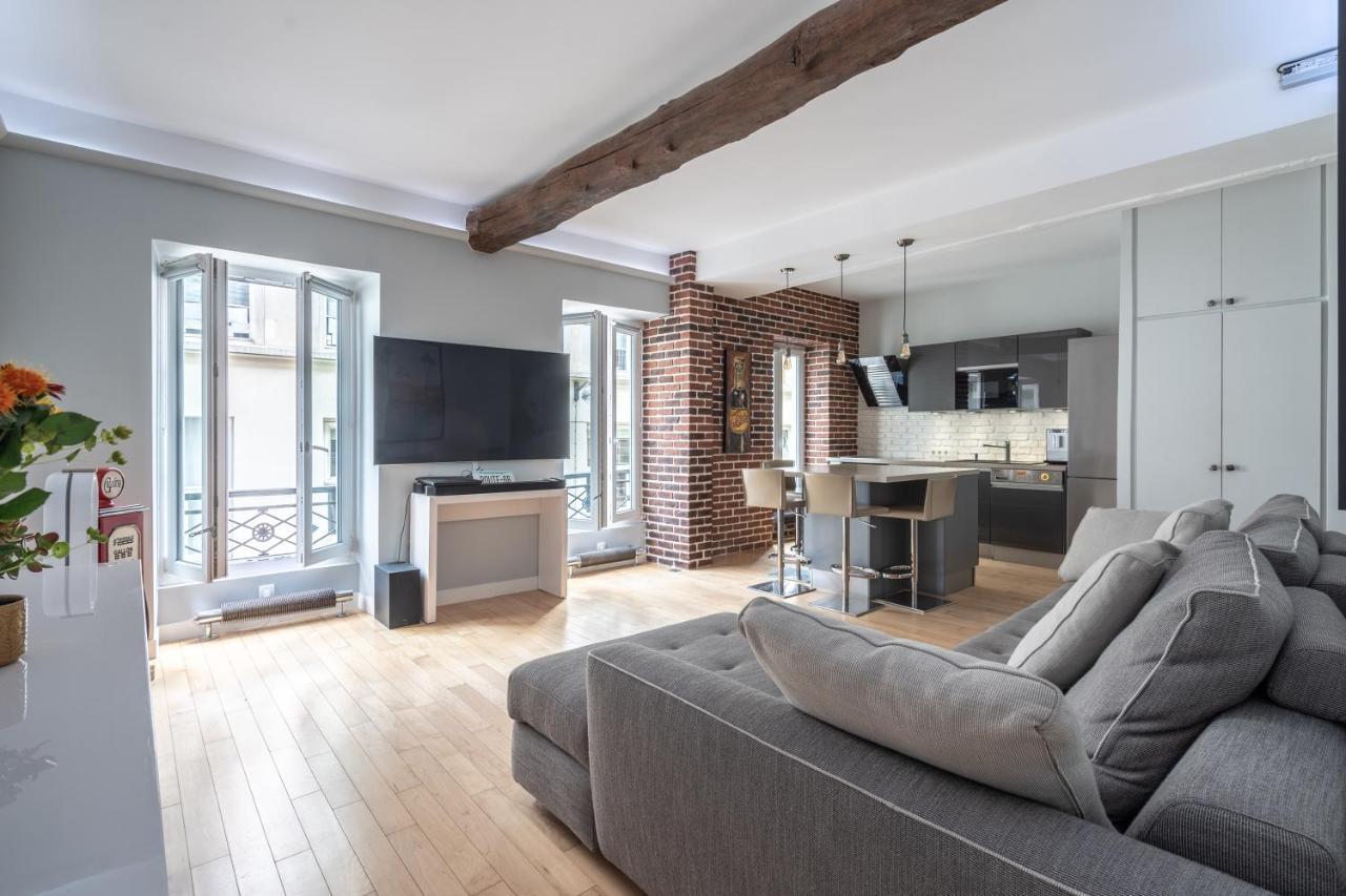 Room In Apartment - Cosy Place In The Hear Of 파리 외부 사진